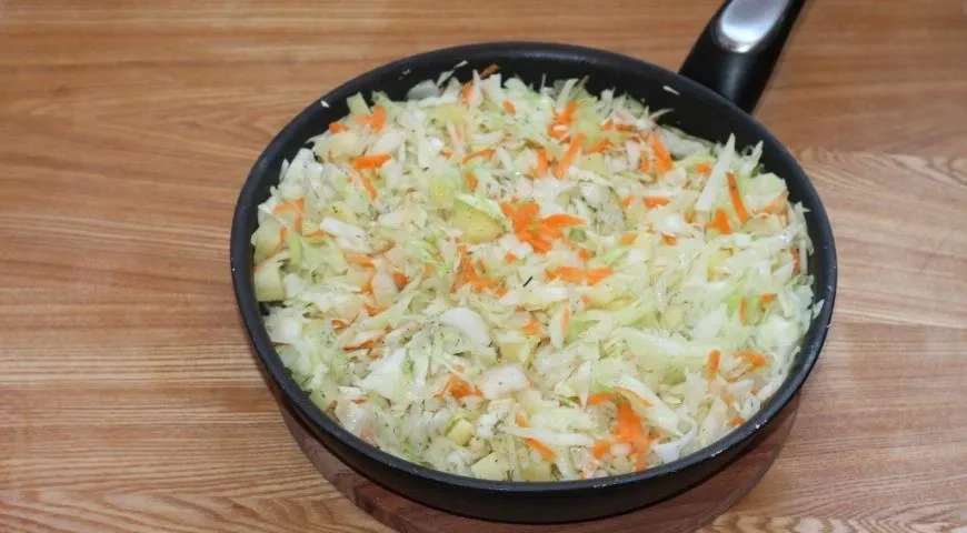 Пироги с овощами и сырными сосисками: шаг 6