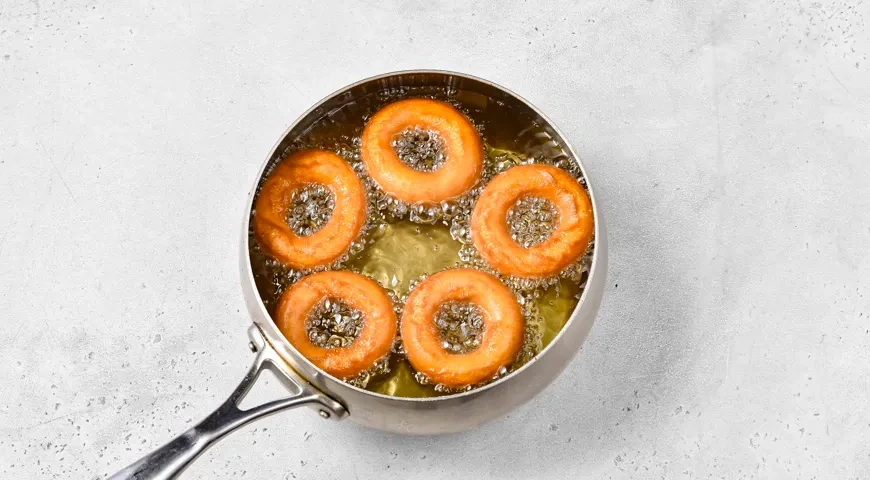 Пончики на кефире: шаг 6