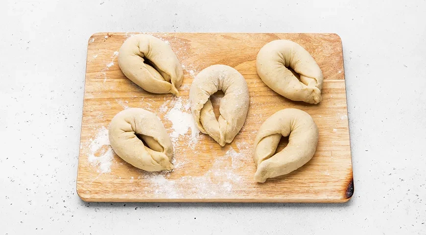 Пышные плюшки на кефире: шаг 6