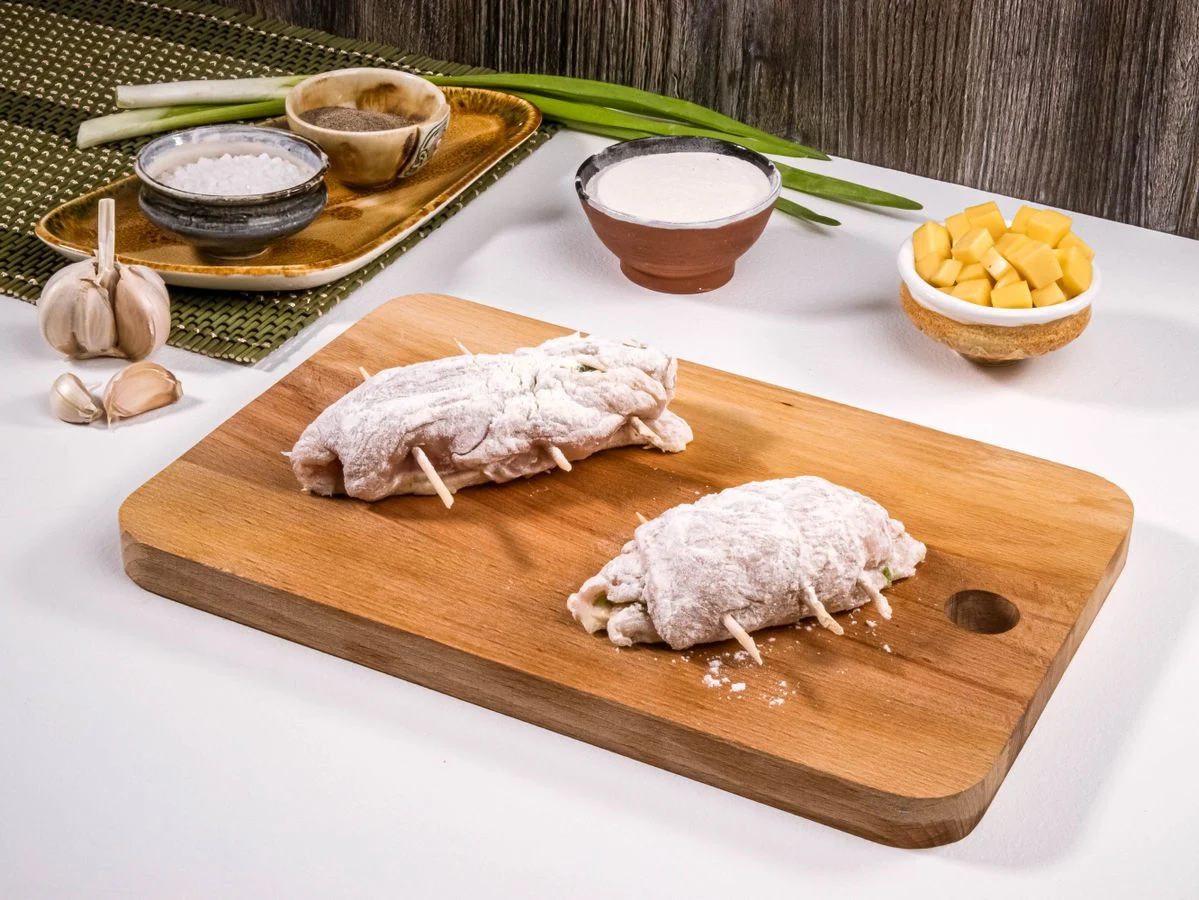 Шаг 6: Рулетики из курицы с сыром