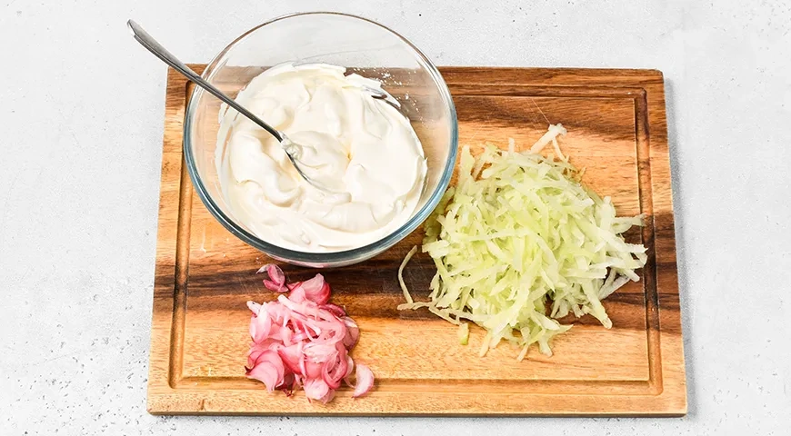 Салат «Генеральский» с редькой: шаг 6