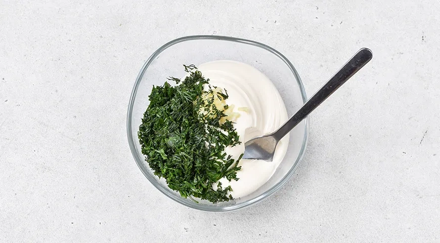 Салат «Мимоза» с копченой курицей: шаг 6