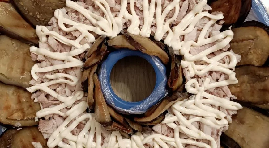 Салат с курочкой и баклажаном-гриль: шаг 6