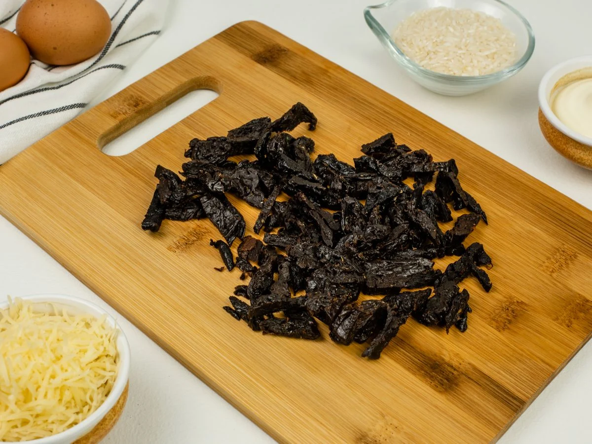 Шаг 6: Салат с рисом, курицей и черносливом