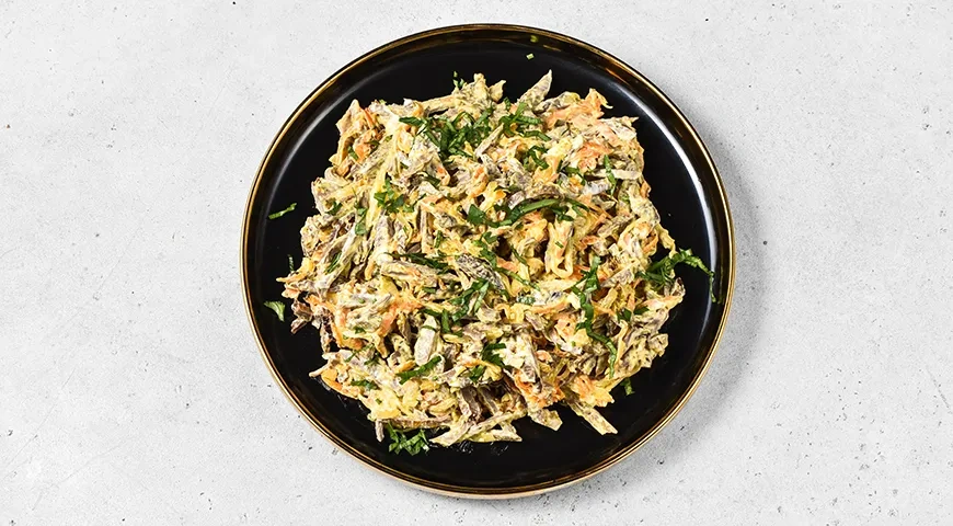 Салат со свиным сердцем, морковью и луком: шаг 6