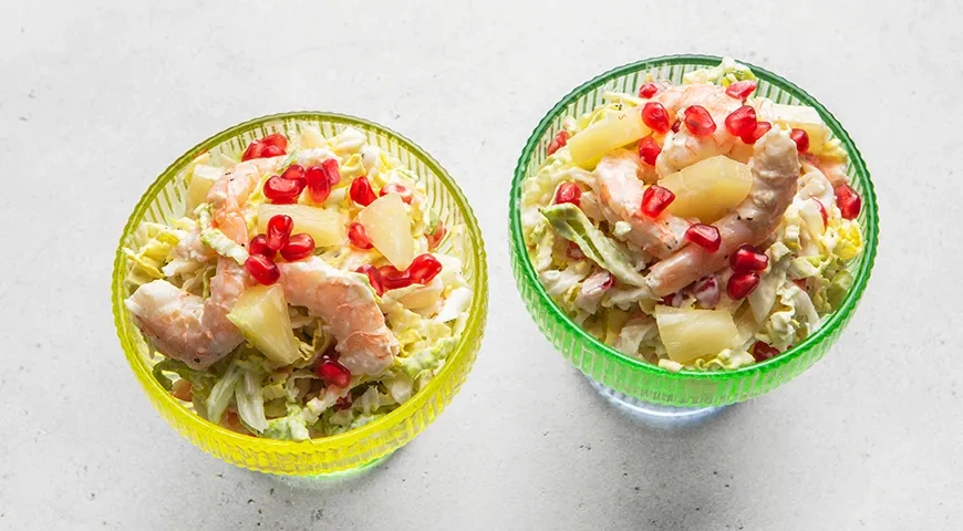 Салат «Стрелы Амура» с креветками и гранатом: шаг 6