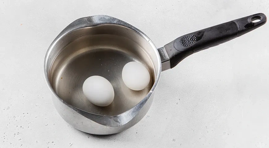 Селедка под шубой с зеленым горошком: шаг 6