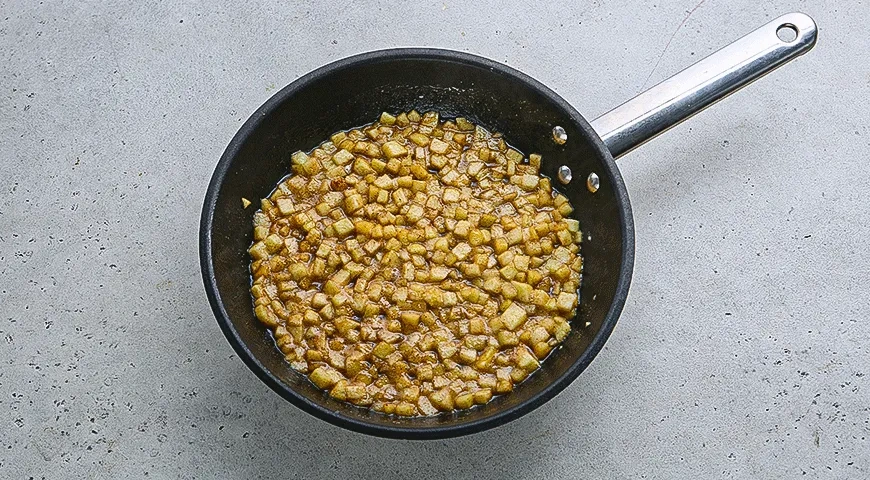 Сэндвичи из печенья с яблоками и мороженым: шаг 6