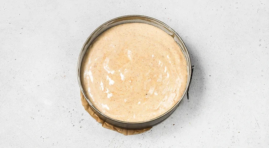 Шарлотка с бананами в духовке: шаг 6