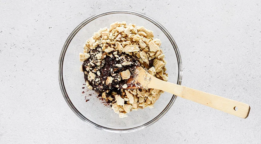 Шоколадная колбаса из печенья и какао: шаг 6