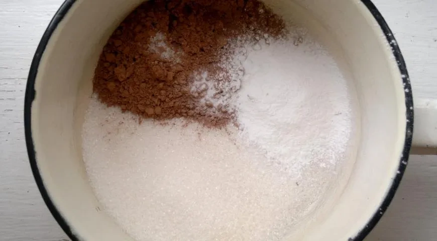 Шоколадные блинчики с шоколадным соусом: шаг 6