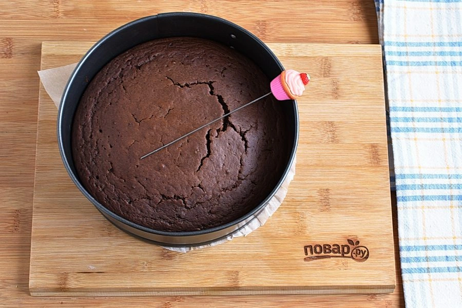 Шаг 6: Шоколадный пирог без яиц