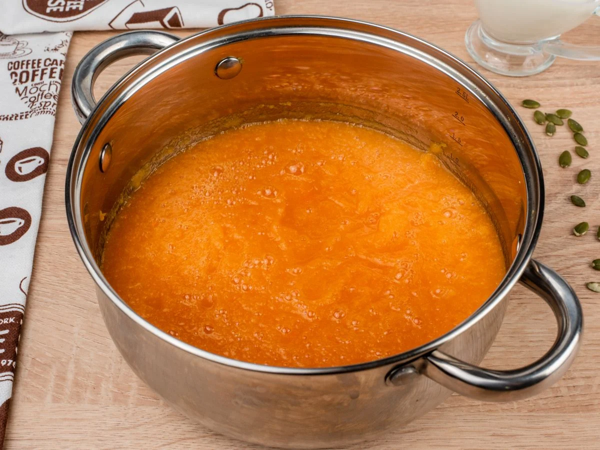 Шаг 6: Сливочный крем-суп из тыквы