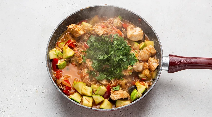 Соте из индейки с рисом: шаг 6