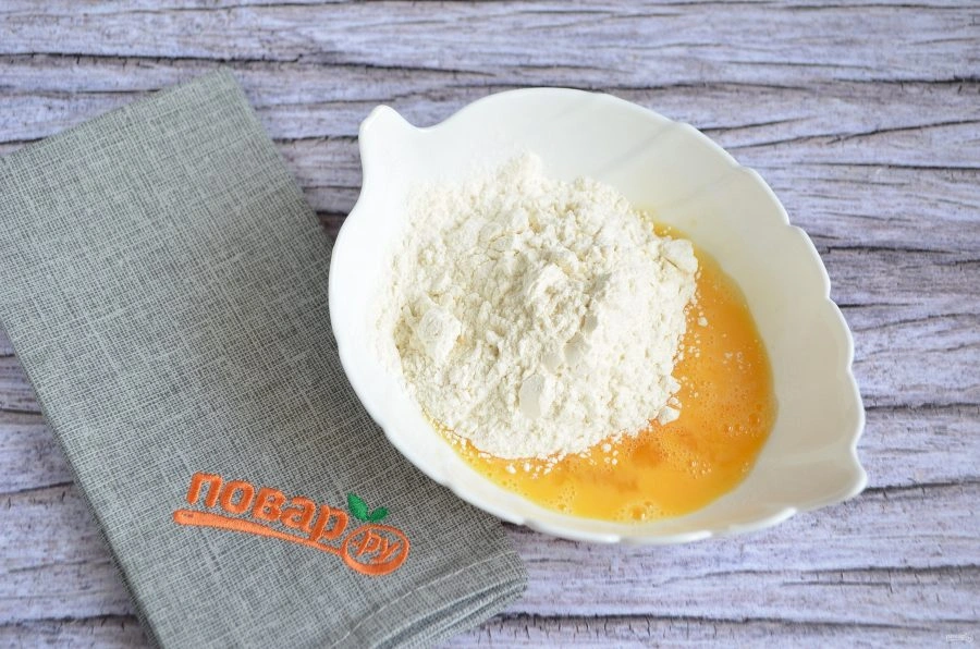 Шаг 6: Супом с сырными рулетиками