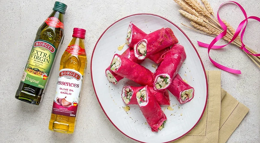 Свекольные блинчики с курицей и салатом из авокадо: шаг 6