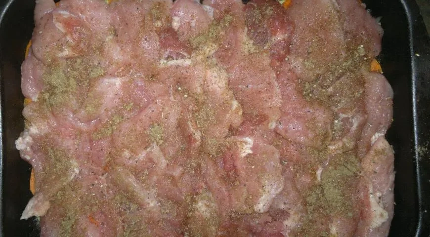 Свинина в фольге с овощами: шаг 6