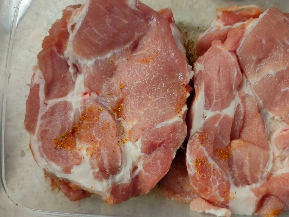 Шаг 6: Свиные отбивные в яйце