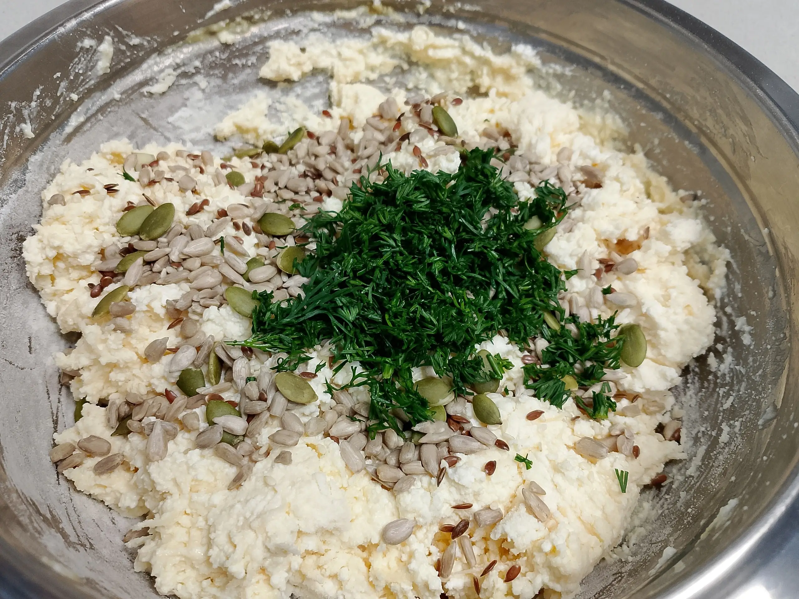 Шаг 6: Сырные булочки