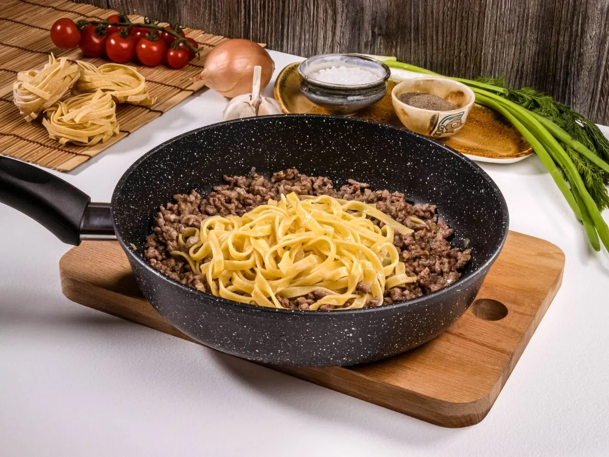 Шаг 6: Тальятелле с фаршем и томатами