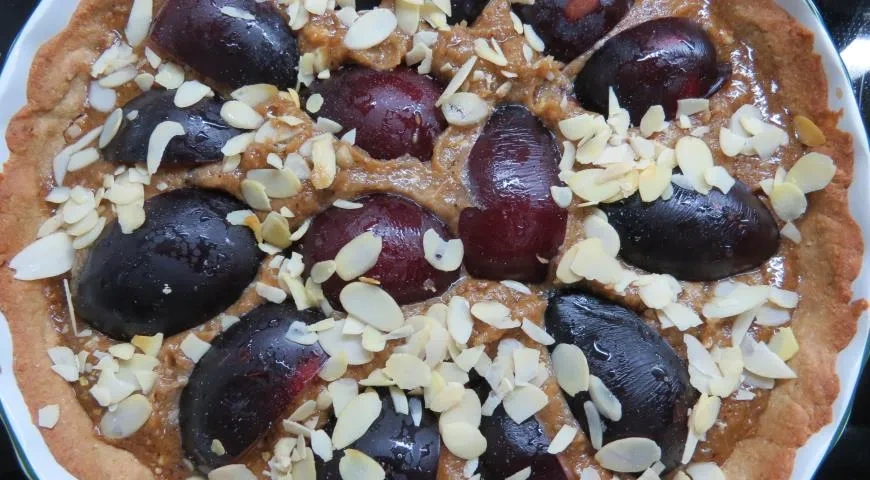 Тарт со сливами и франжипаном: шаг 6