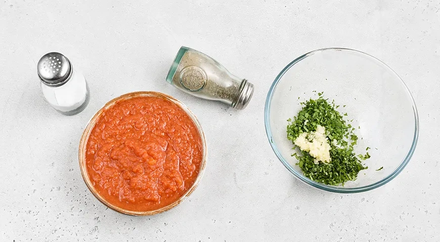 Тефтели в томатном соусе в духовке: шаг 6