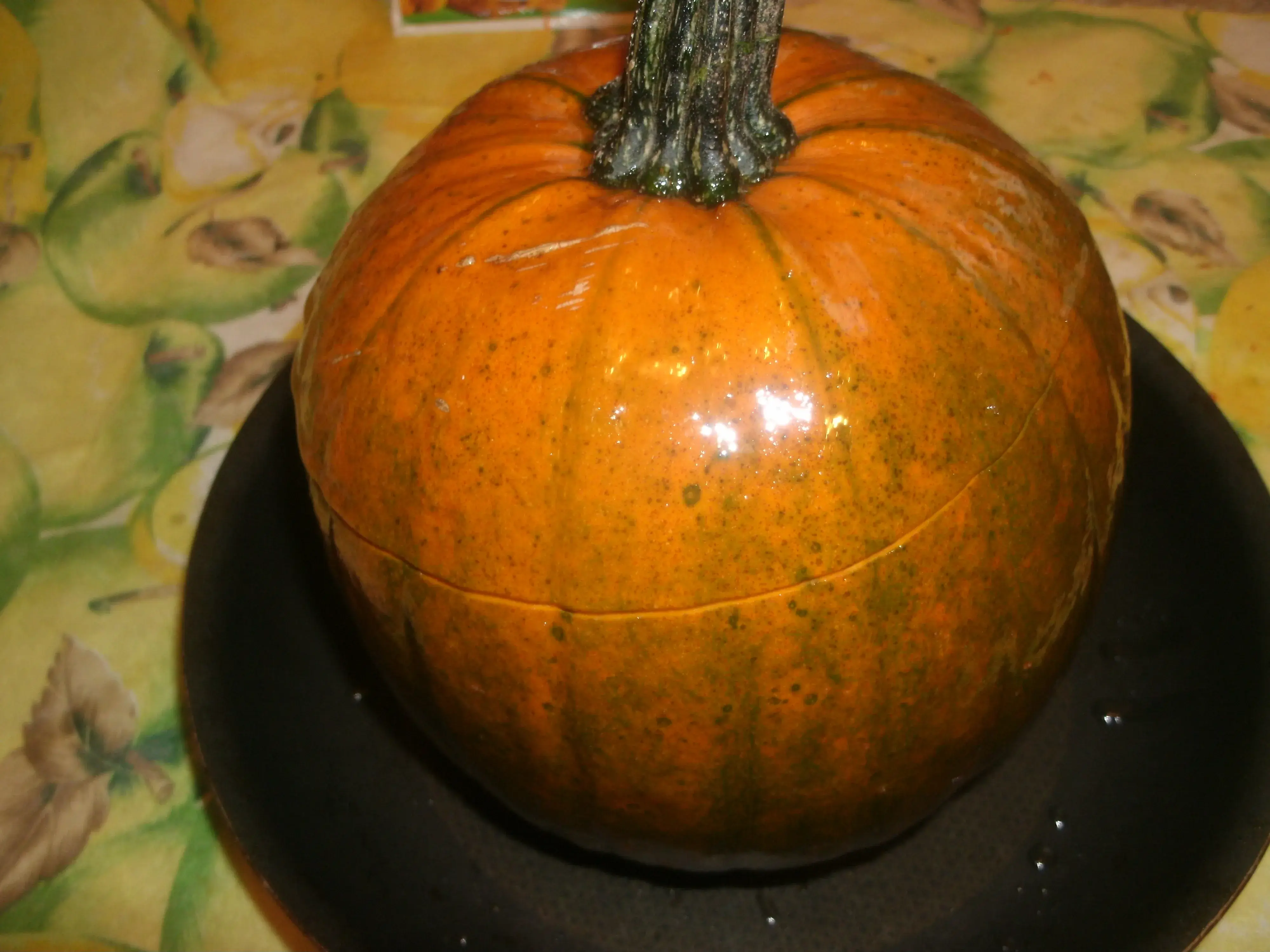 Тыква, фаршированная рисом с курицей и грибами: шаг 6