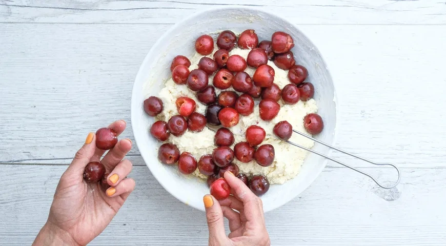 Венский пирог с вишней: шаг 6