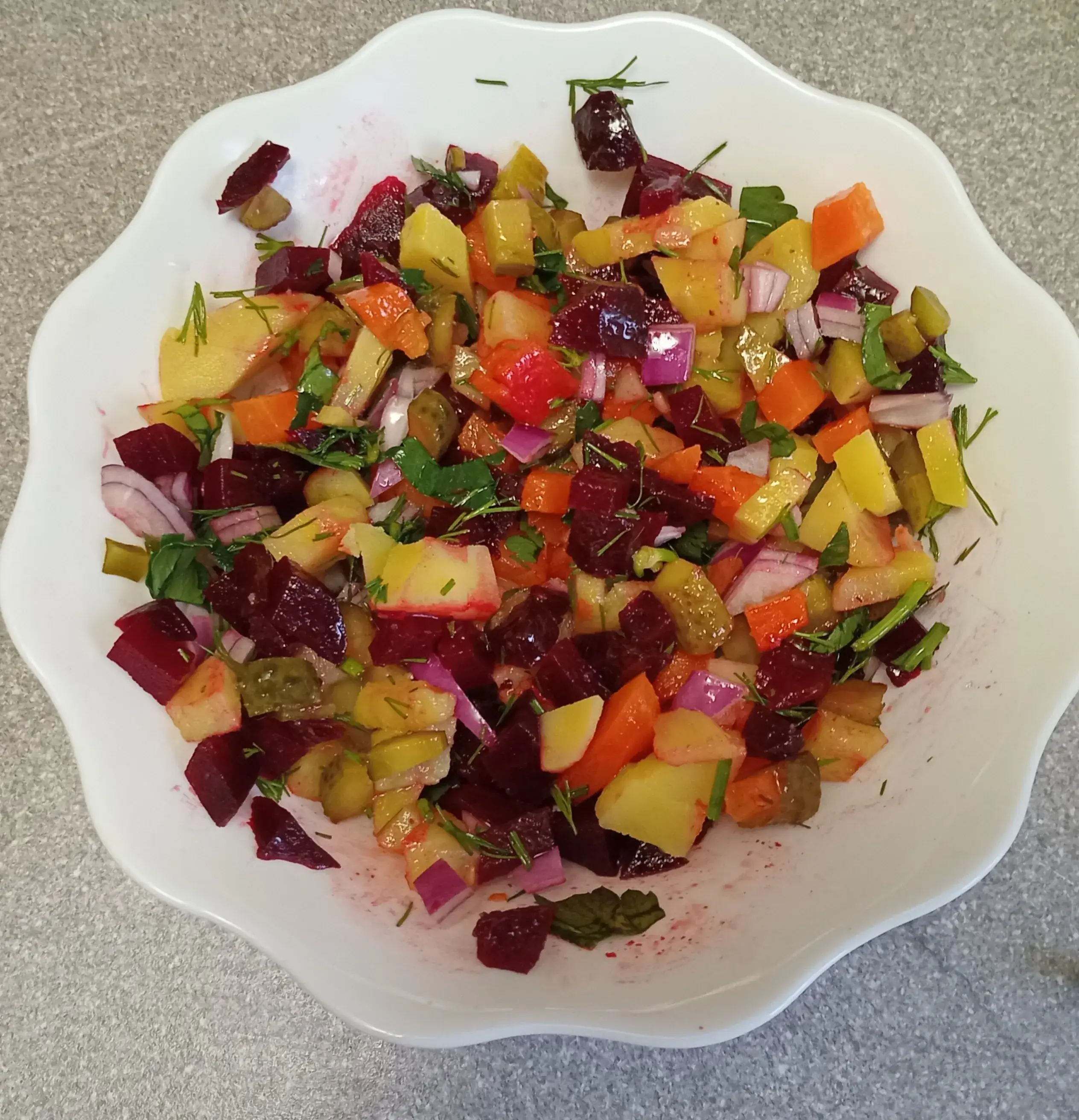 Винегрет с красным луком и зеленью: шаг 6