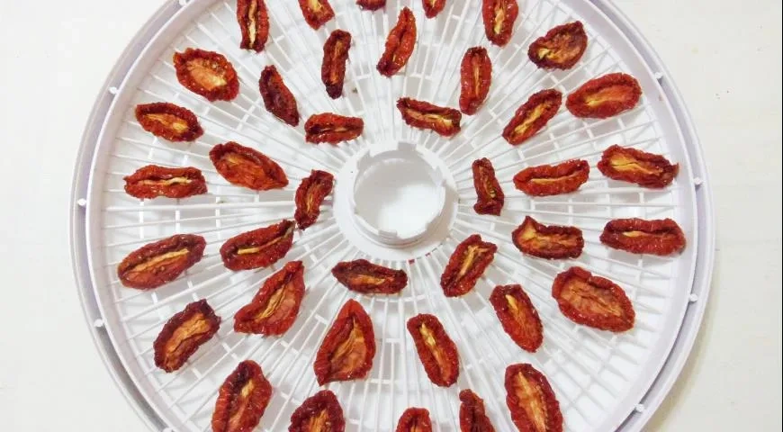 Вяленые помидоры на зиму: шаг 6