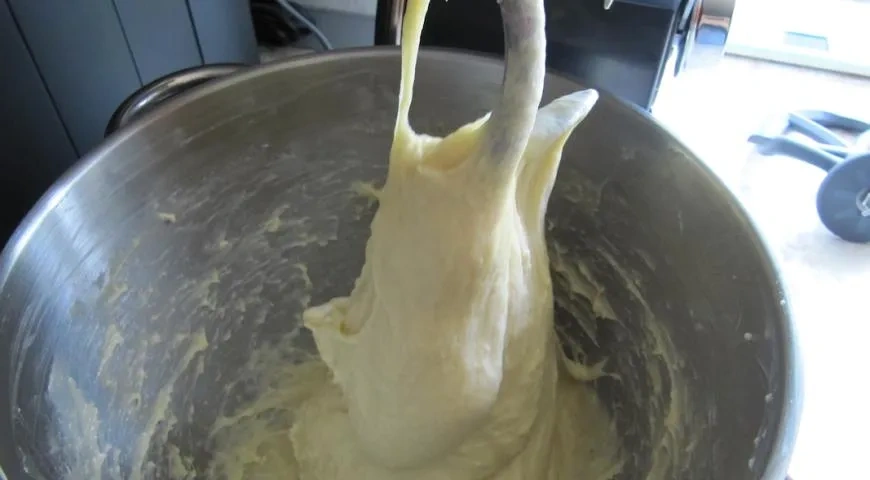 Влажный кулич: шаг 6