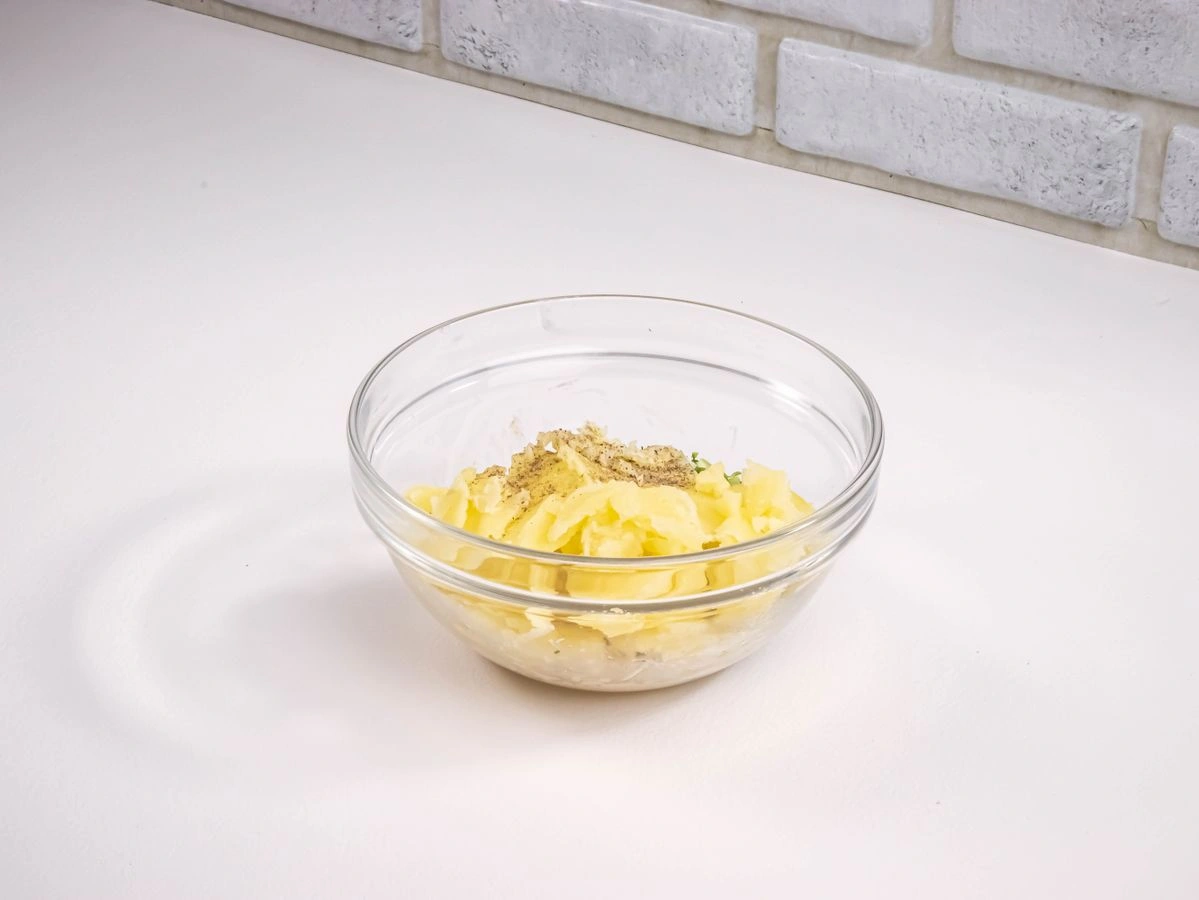 Шаг 6: Запеченный картофель, фаршированный сыром фета