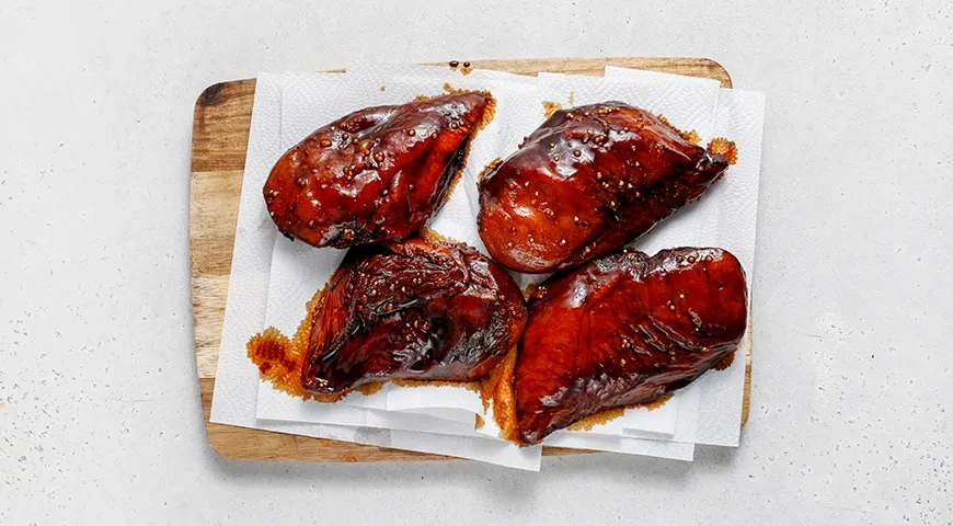 Бастурма из куриной грудки: шаг 7