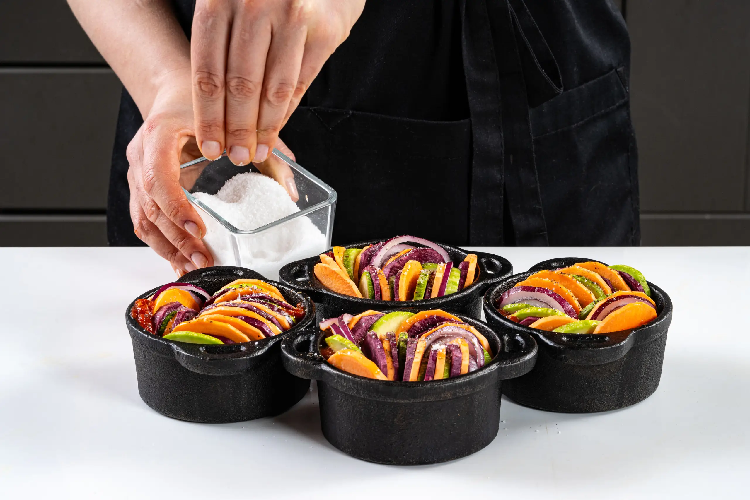 Шаг 7: Батат в духовке с овощами и зеленым соусом