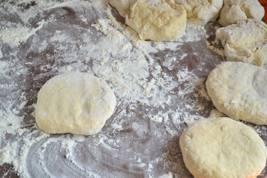 Шаг 7: Беляши с мясом