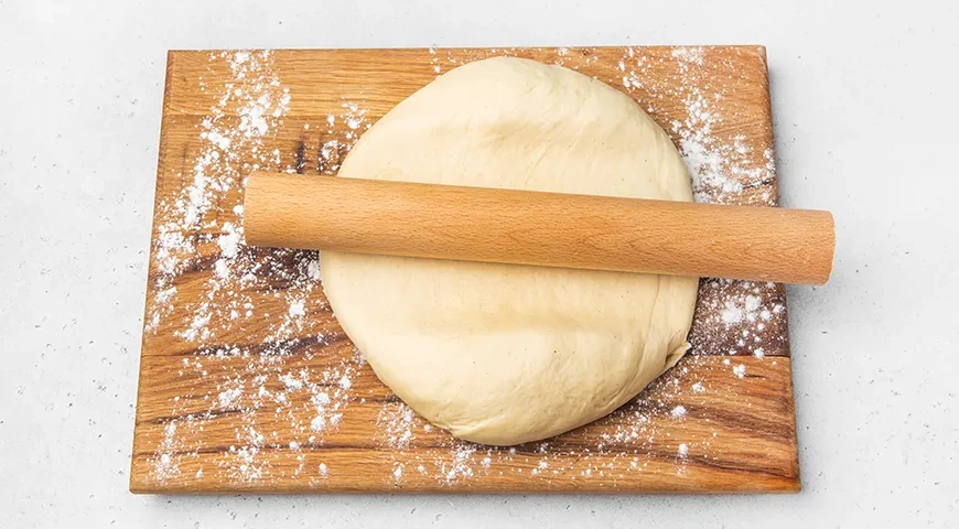 Берлинеры – классические пончики с джемом: шаг 7