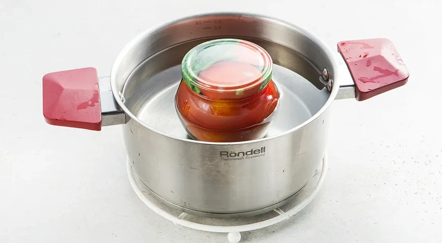 Черри в собственном соку на зиму: шаг 7