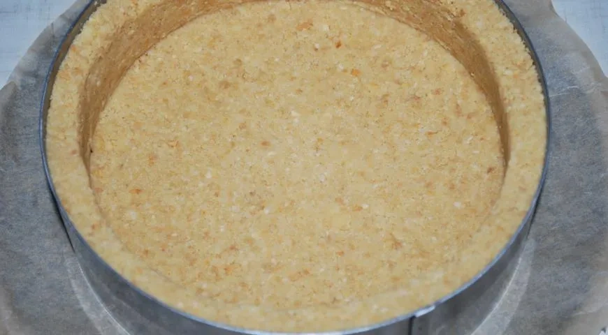 Чизкейк «Малина-Миндаль»: шаг 7