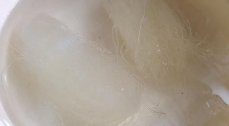 Фунчоза с запечёнными овощами: шаг 7