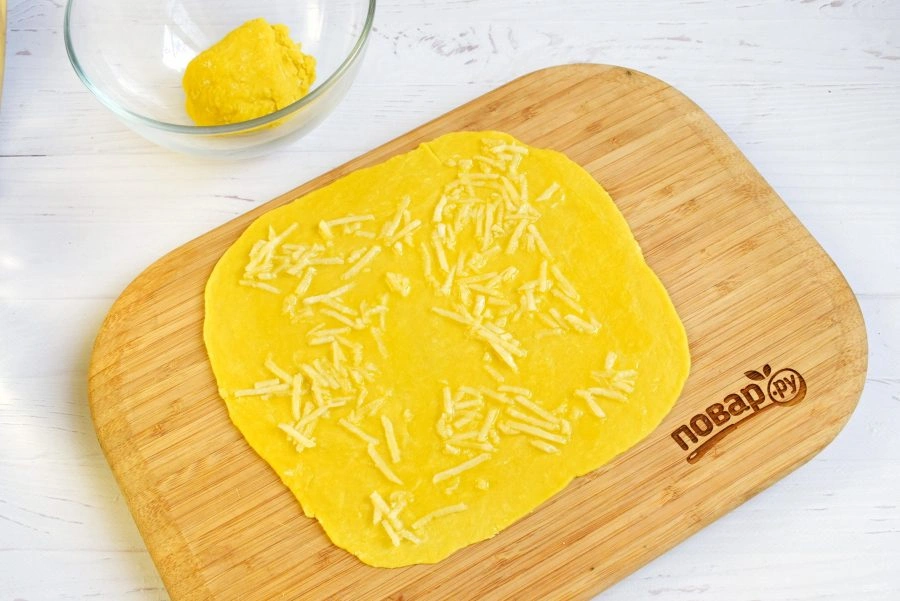 Шаг 7: Гороховый суп с чесночным и рулет и ками