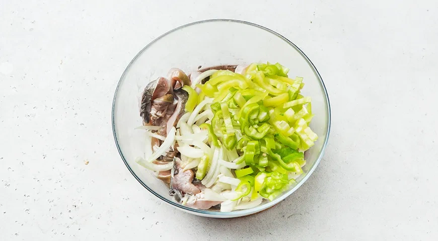 Хе из карпа – корейская острая закуска из рыбы: шаг 7