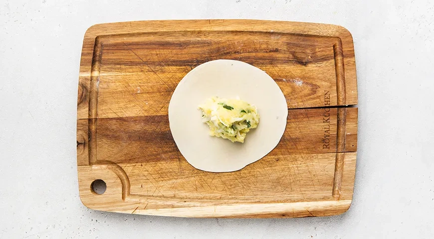 Хинкали с картошкой: шаг 7