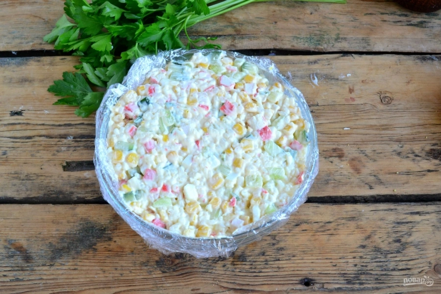 Шаг 7: К раб о вый салат рецепт классический