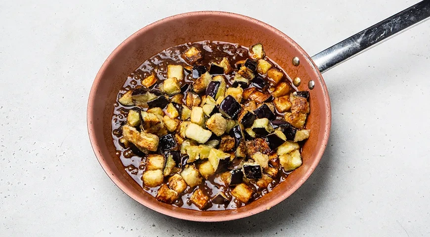 Карамелизованные баклажаны с хрустящей корочкой: шаг 7