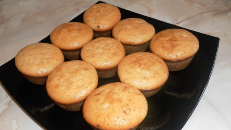 Шаг 7: Кексиков на молоке