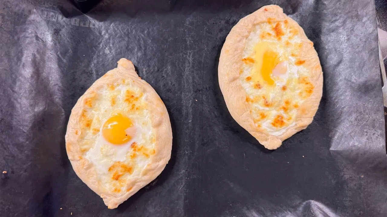 Хачапури за полчаса на лепёшке роти: шаг 7