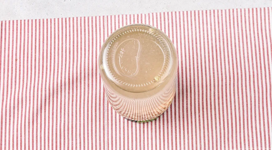 Компот из белой смородины на зиму: шаг 7