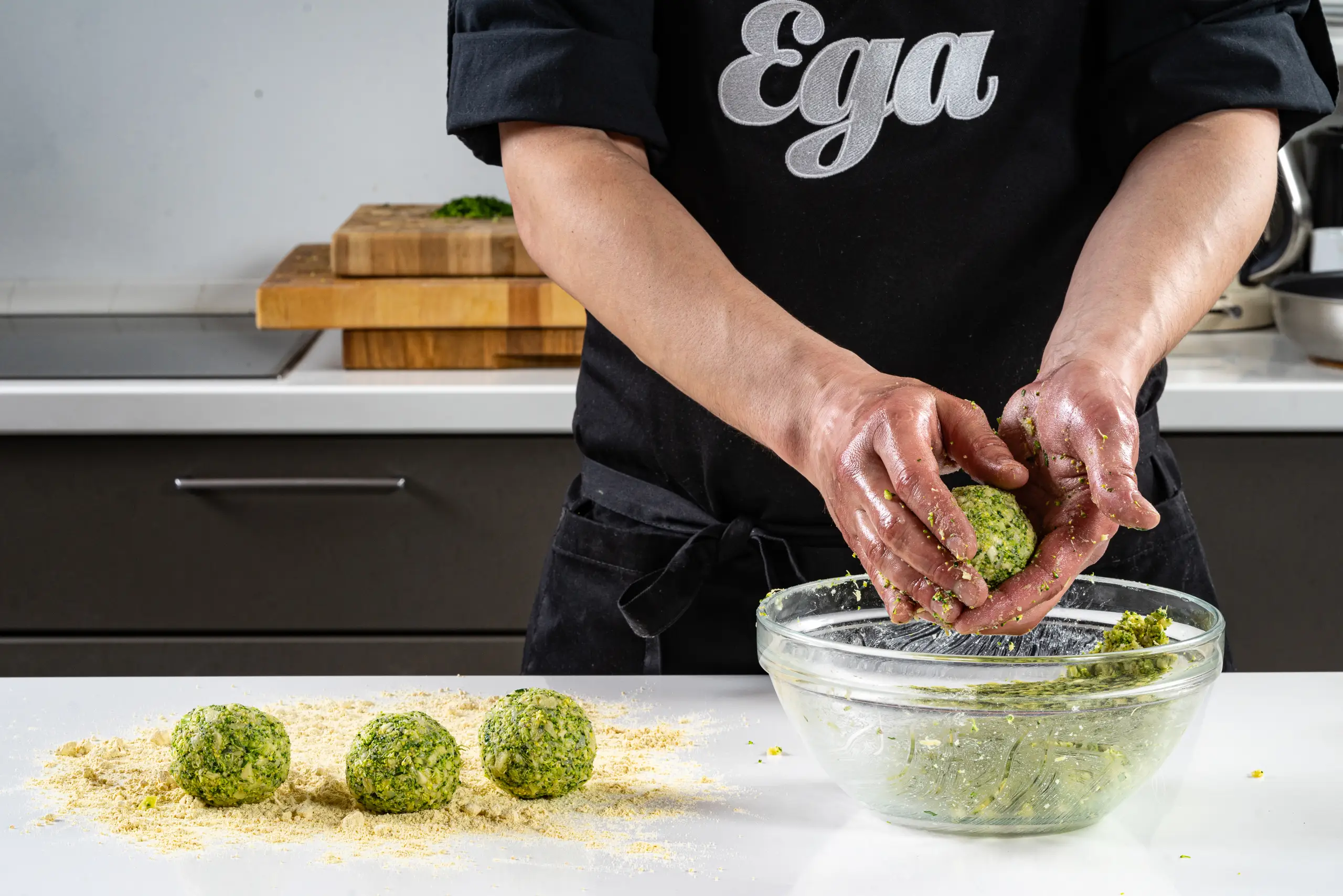 Шаг 7: Котлеты из брокколи