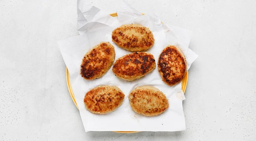 Котлеты из сома: шаг 7