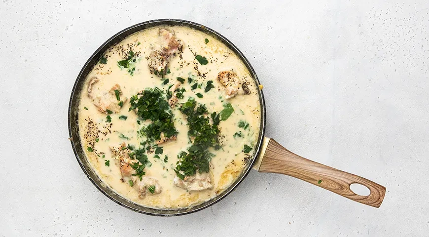 Кролик, тушенный в сливках: шаг 7